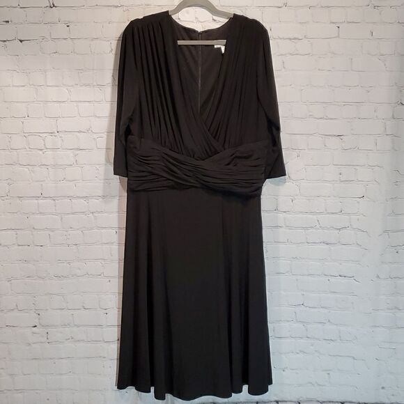 Vintage black women's plus size Clues Collections midi dress - Picture 1 of 10